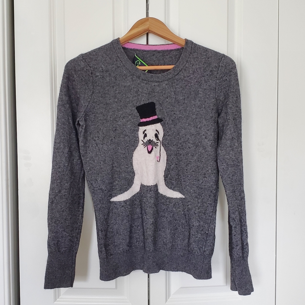 C. Wonder charcoal gray seal sweater, cashmere/lambswool blend